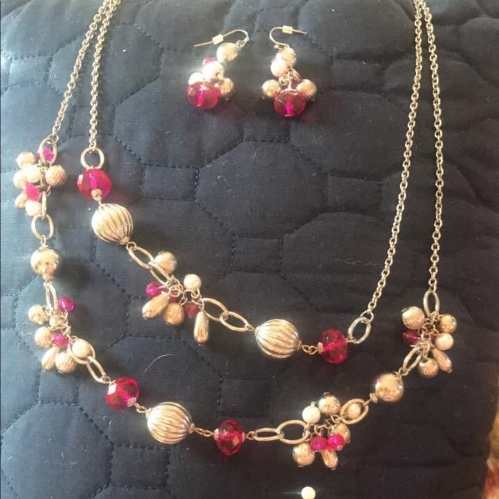 Necklace and earrings